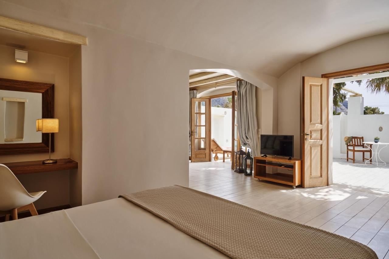 Meltemi Village Hotel Perissa  Ngoại thất bức ảnh